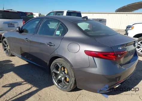 2019 Alfa Romeo Giulia Ti из США, поврежденный, VIN ZARFANBN4K7611937